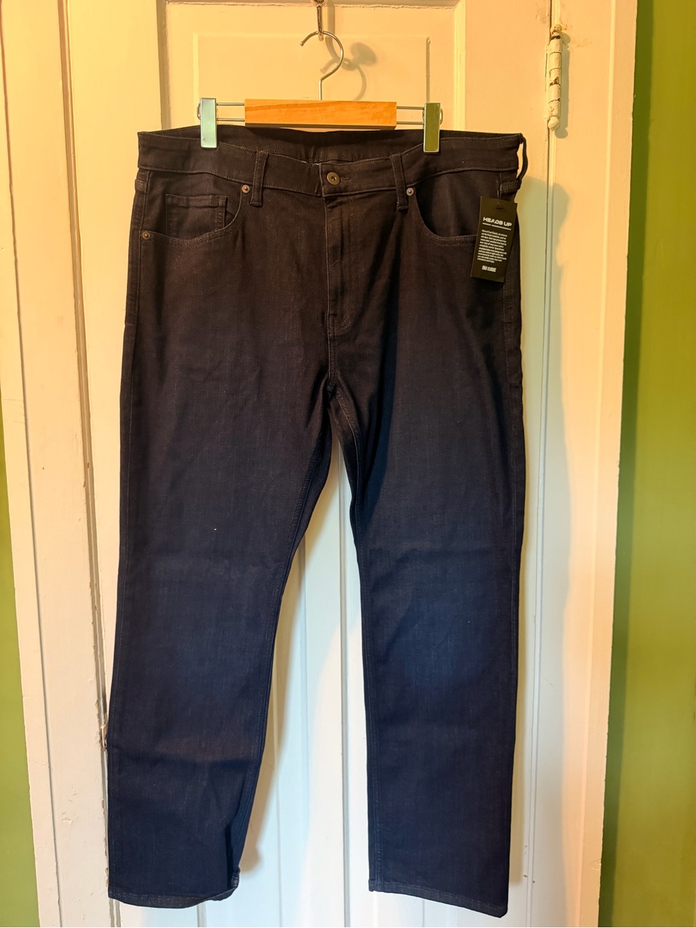 Heads up Men's Dark Blue Straight-Leg Jeans size 38x30